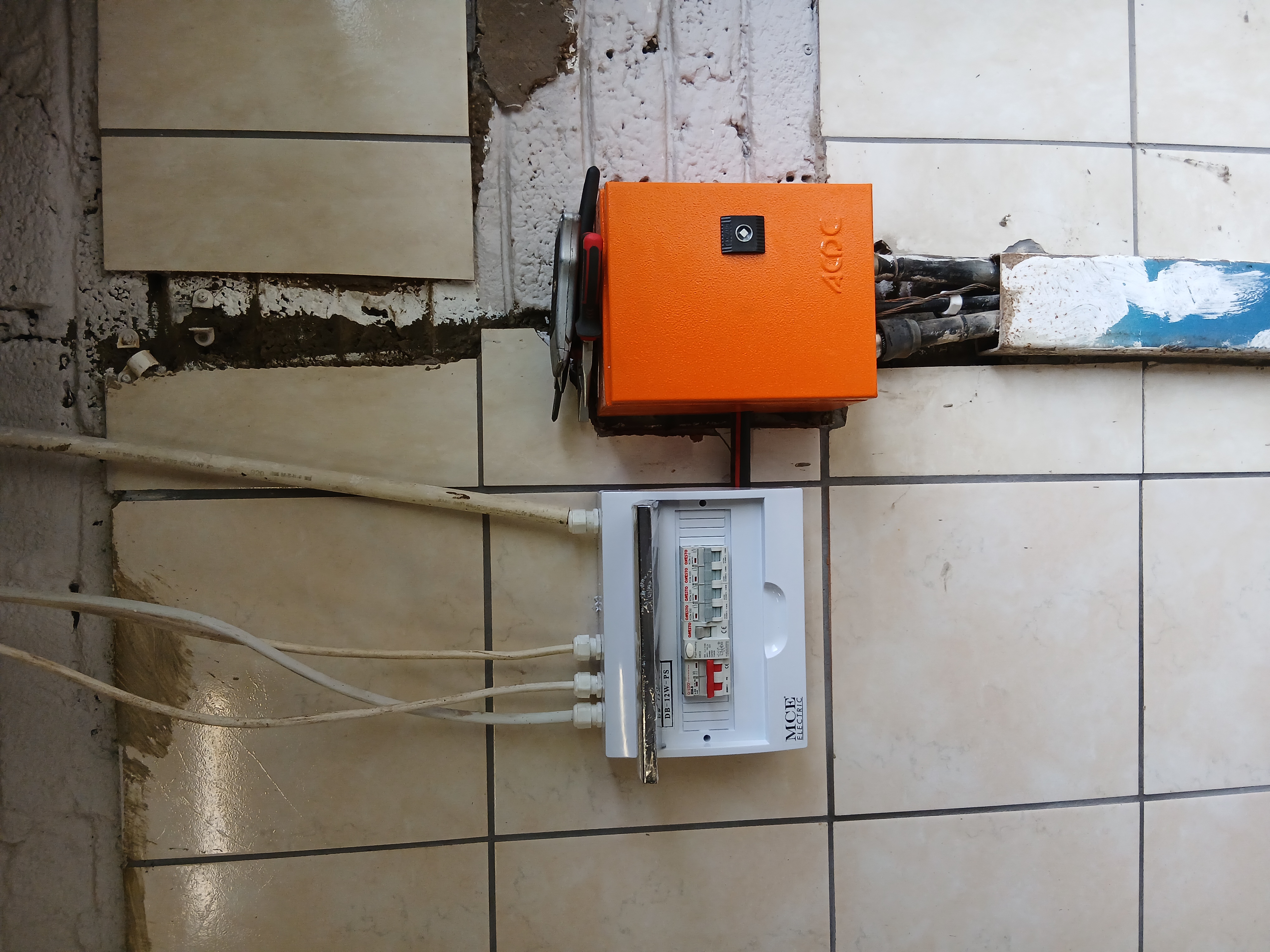 Riaan's Electrical Solutions photo 3